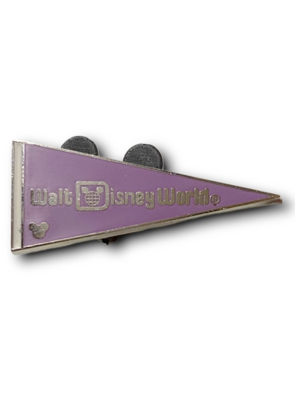Disney, World Purple Pennant Flag 2010 Authentic Trading Collectible Lapel Pin